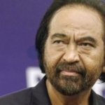 Surya Paloh: NasDem Belum Berencana Lakukan PAW Terhadap Ahmad Sahroni dan Nafa Urbach Pasca Keputusan Mahkamah Kehormatan Dewan