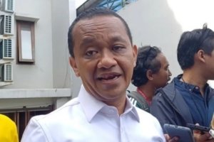 Menghadap Presiden Prabowo, Ketua Umum Golkar Bahlil Lahadalia Ajukan Soeharto sebagai Pahlawan Nasional