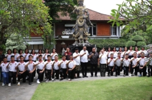 Paskibraka Minahasa Dihadiahi Studi Kebangsaan ke Bali, Bupati Dondokambey: Momentum Pembentukan Karakter Penerus Bangsa