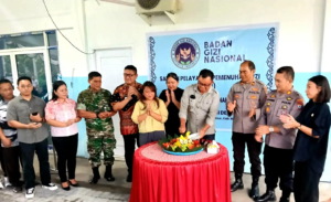 Dukung Program Gizi Nasional, Danramil Amurang Hadiri Peresmian SPPG di Desa Lapona