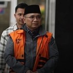 Kelar Diperiksa 3 Jam di KPK, Mantan Menag Yaqut Cholil Qoumas: “Saya Capek Harus Istirahat Nih”