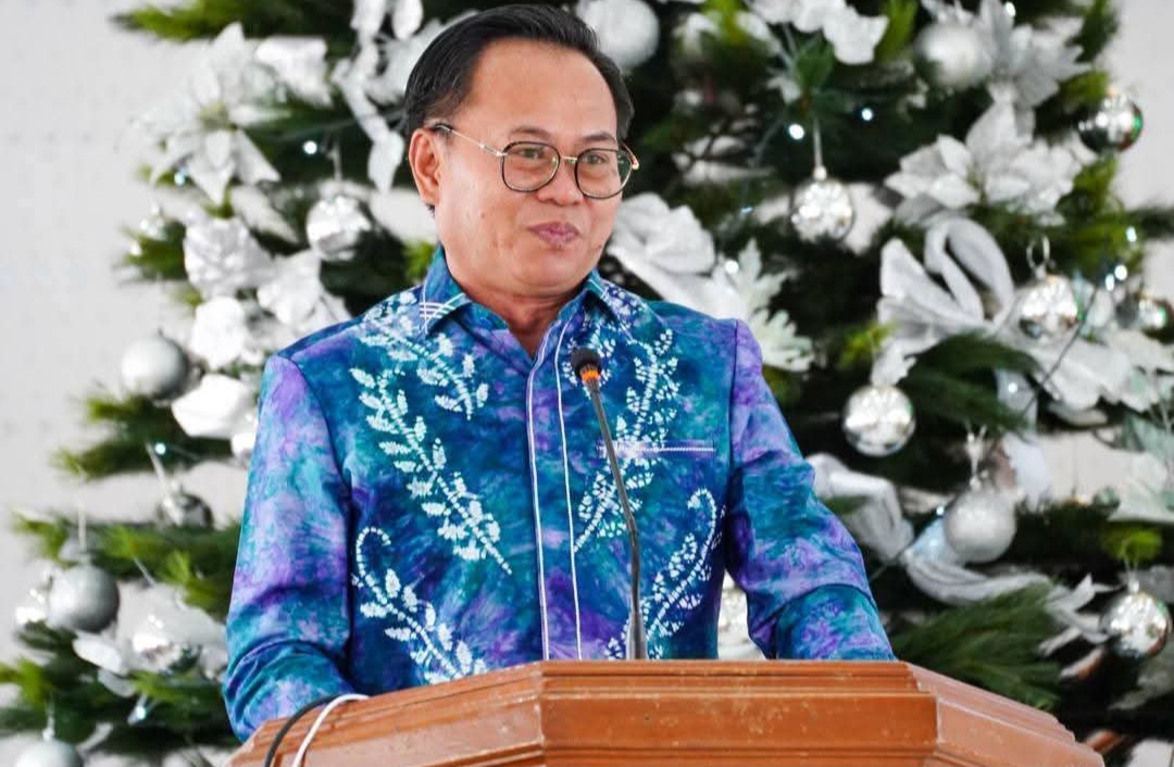 Penjabat Bupati Minahasa Ikuti Ibadah Syukur Awal Tahun Baru 2025 di GMIM Moria Sasaran
