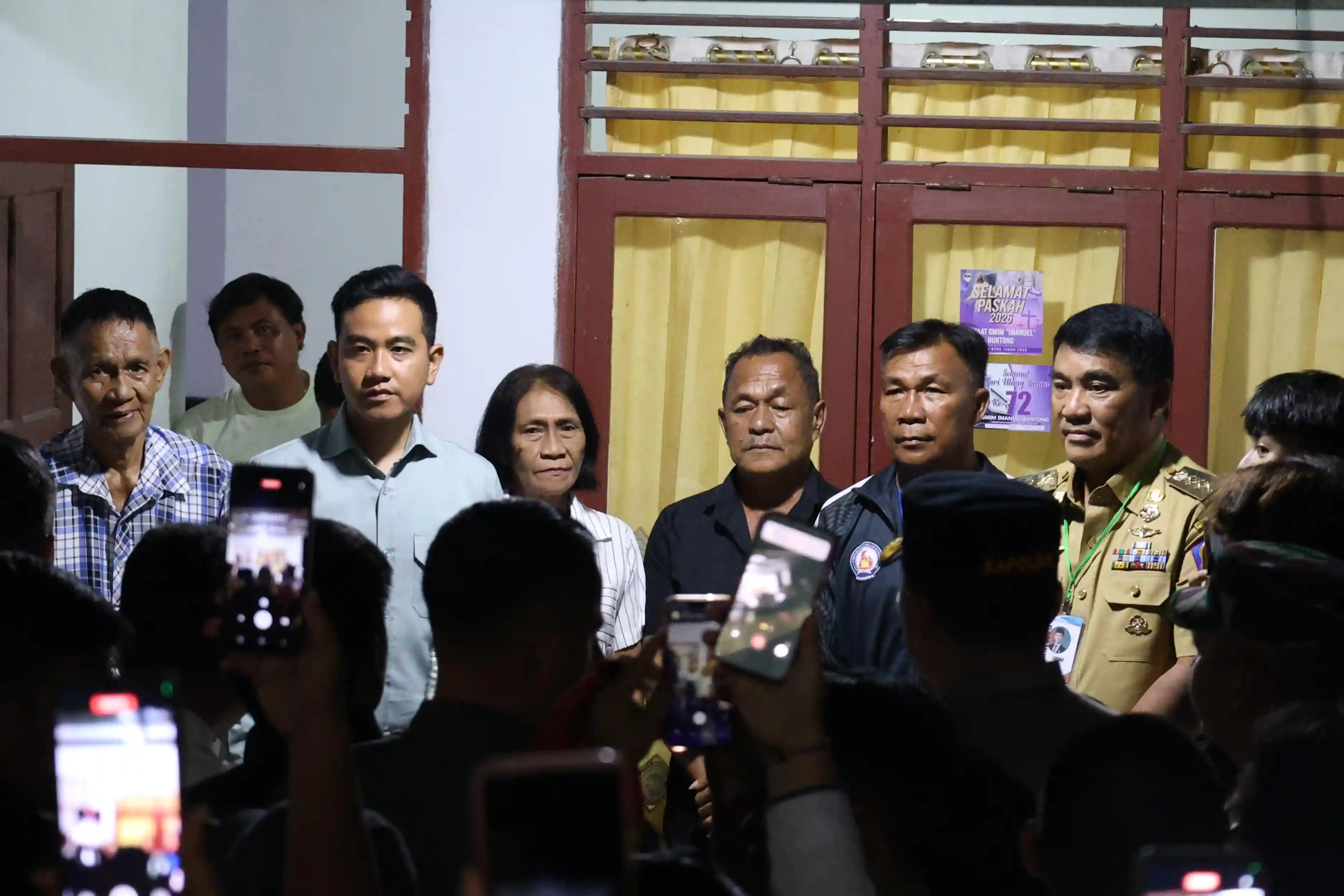 Wapres Gibran dan Gubernur Yulius Tinjau Dampak Gempa di Minahasa