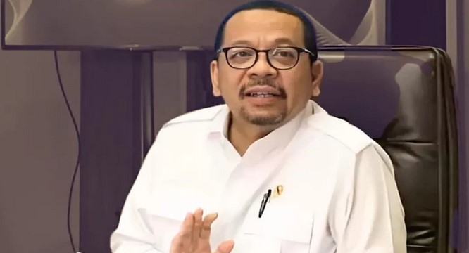 Soal ‘Reshuffle’ Kabinet Hari Ini, Kepala Kantor Staf Kepresidenan Qodari Cuma Minta Tunggu Saja!