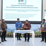 Bupati Minahasa Robby Dondokambey Teken Komitmen Pencegahan Korupsi dan Penataan Ruang