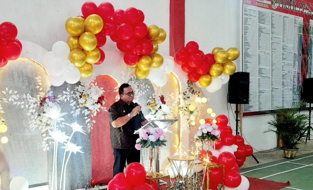 Pesan Bupati Robby Dondokambey di Desa Tolok Satu: Kantor Desa Baru, Pelayanan Harus Lebih Cepat