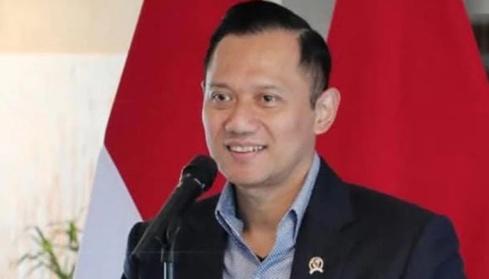 Jokowi Minta PSI Dukung Prabowo-Gibran Dua Periode, AHY Sebut Maaf Demokrat Masih Fokus Urusan Dalam Negeri