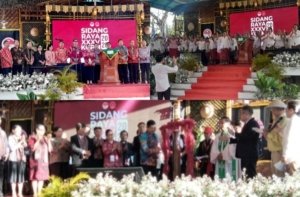 Tunjukkan Komitmen Total, Wabup Minahasa Hadiri Momen Sakral Sidang Raya KGPM