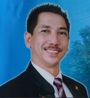 Lebih Jauh dengan Teddy Boudewyn Wewengkang, Hukum Tua Terpilih Desa Kamangta Pastikan Generasi Muda Siap Bersaing!