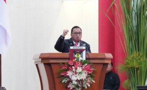 Bupati Robby Dondokambey: Pergantian Ketua DPRD adalah Dinamika Sehat, Bukan Konflik Kepentingan