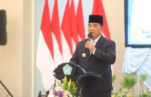 Gubernur Yulius Selvanus Minta Pejabat Baru Hilangkan Ego Sektoral
