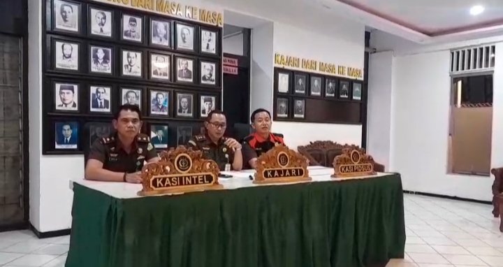 Kejari Minahasa Tahan Dua Tersangka Korupsi Rehabilitasi Gedung DPRD TA 2024, Kerugian Negara Rp245 Juta