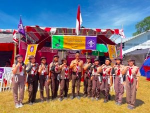 Gembleng Mental dan Kemandirian, 10 Siswa SMPN 1 Kawangkoan Tuntaskan Kemah Pramuka di Tondano