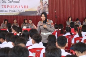 Sambut HUT ke-78 Polwan RI, Polwan Polres Minahasa Gelar Edukasi Proaktif Cegah Kenakalan Remaja di SMPN 1 Tondano