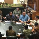 Kemarin Rapat di Hambalang, Seskab Teddy Sebut Prabowo Minta Babinsa Edukasi Masyarakat soal Kebakaran Hutan