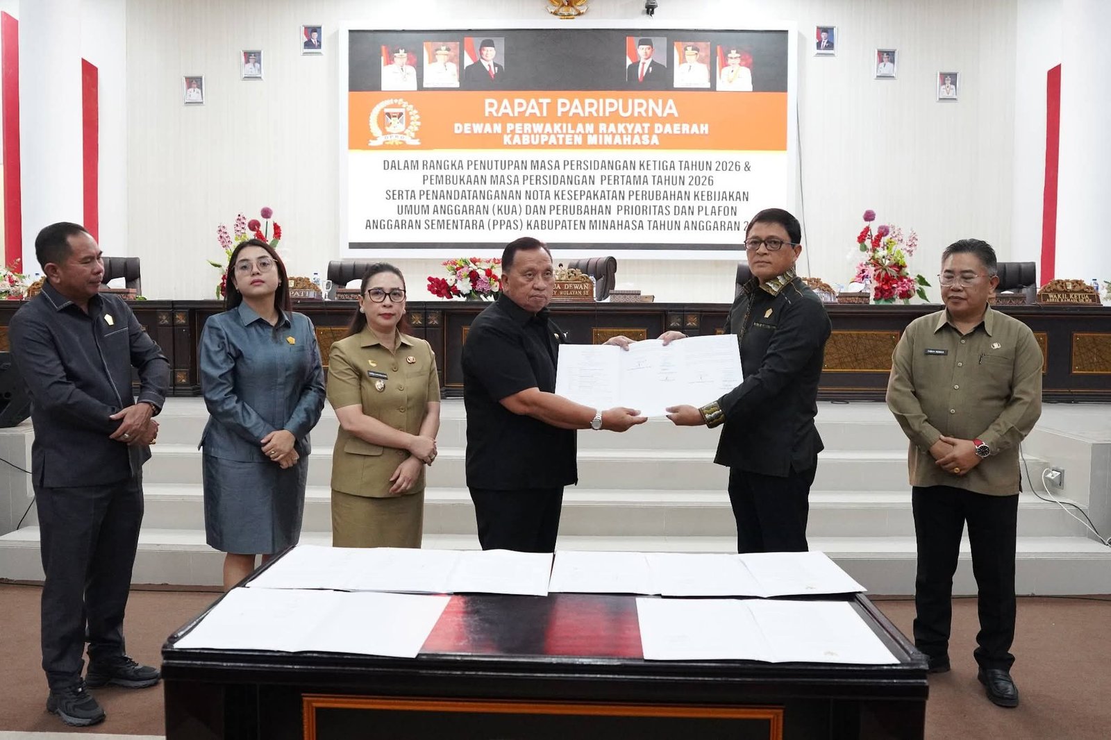 Rapat Paripurna DPRD Minahasa, Eksekutif-Legislatif Sepakati Arah Anggaran 2026
