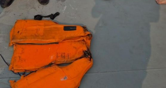 Perkembangan Terbaru Pencarian Lima Jurnalis di Perairan Selat Sunda, Tim SAR Temukan Dua Jaket Pelampung