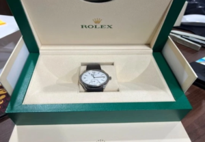 Kejaksaan Agung Sita Aset Tiga Tersangka Korupsi MBG, Salah Satunya Jam Tangan Rolex Seharga Rp300 Juta