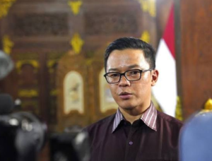 Ketua Umum Partai Politik Koalisi Pemerintah Sepakat “Parliamentary Threshold” 5 Persen