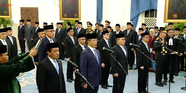 Presiden Prabowo Kembali Melakukan Reshuffle Pejabat Negara, Berikut Daftarnya!